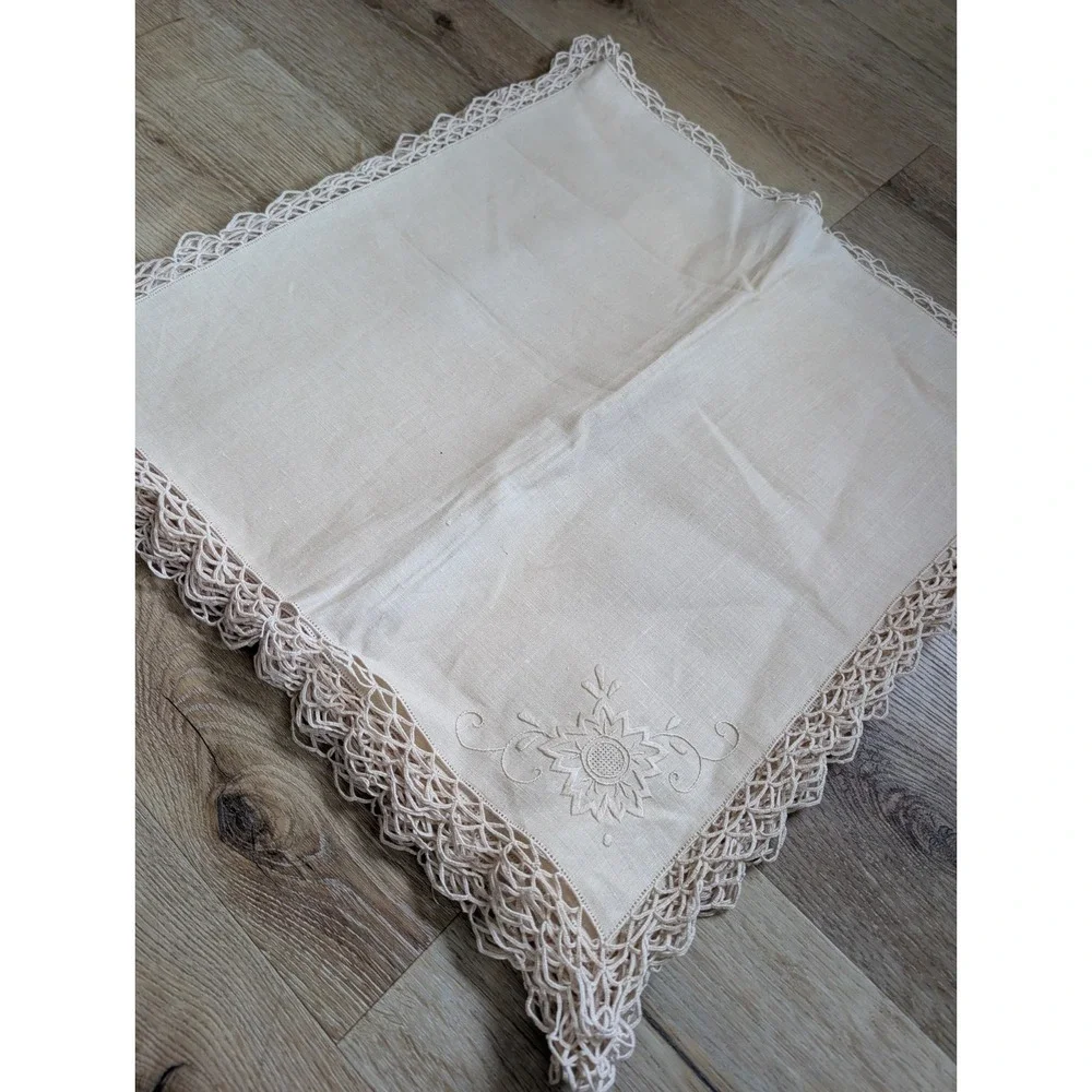 Set of 12 Brand New Vintage Linen Napkins W/ Tatting & Embroidery, 18x18 Beige